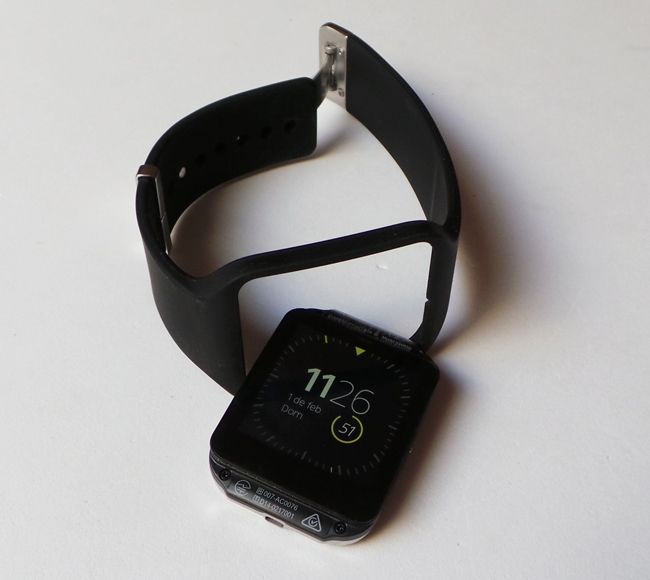 Imagen del Sony SmartWatch 3 desmontado