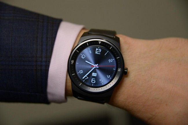 LG G Watch R comparativa precios con Apple Watch.