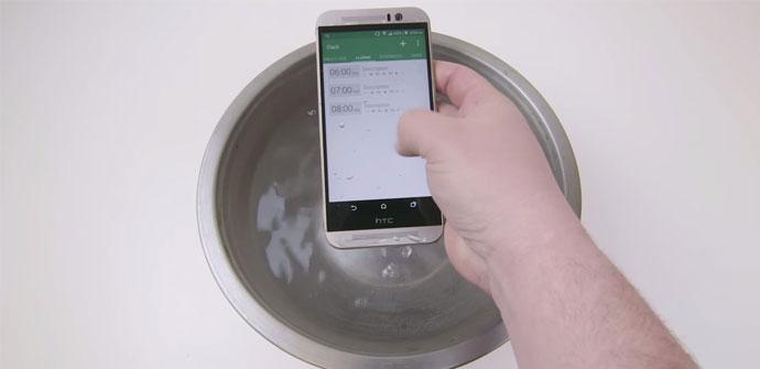 Resistencia del HTC One M9 al agua