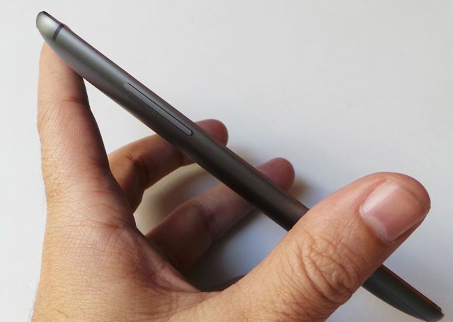 Lateral del Meizu MX4
