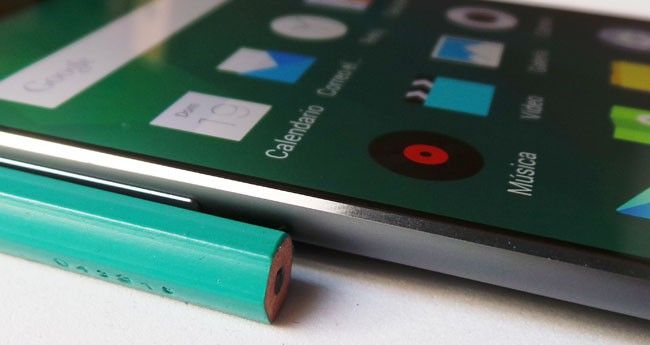 Grosor del Meizu MX4