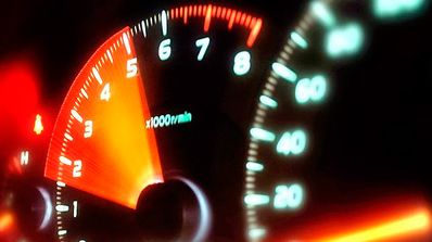 Apaga los testigos de revisión del coche con tu móvil Android.
