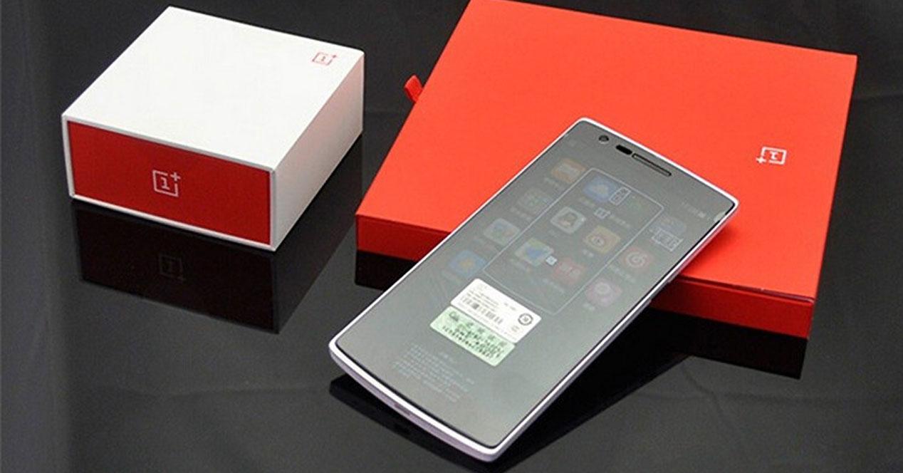 Pack de venta del OnePlus One