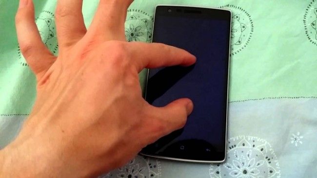 Problemas con el sistema multitactil del Oneplus One
