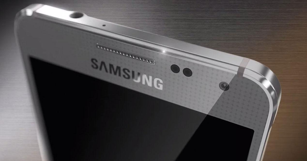 Samsung Galaxy delgado