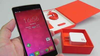 OnePlus One en caja