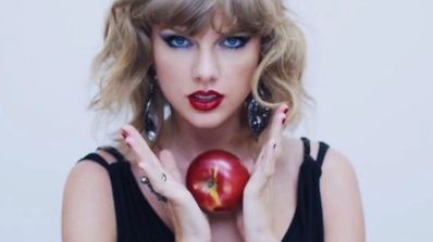 taylor swift apple