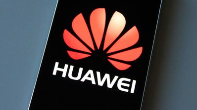 Logo de Huawei en un phablet