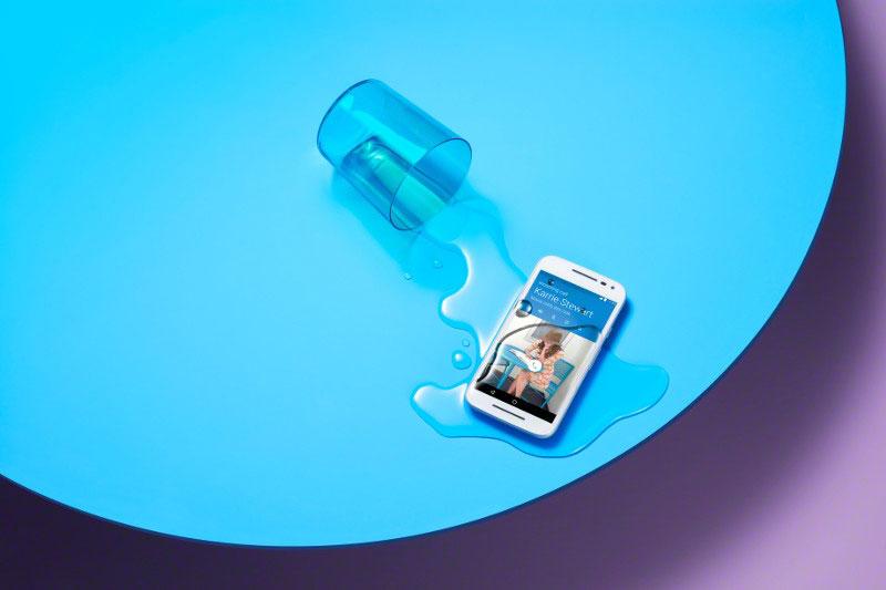 Motorola Moto G Tercera Generación con agua
