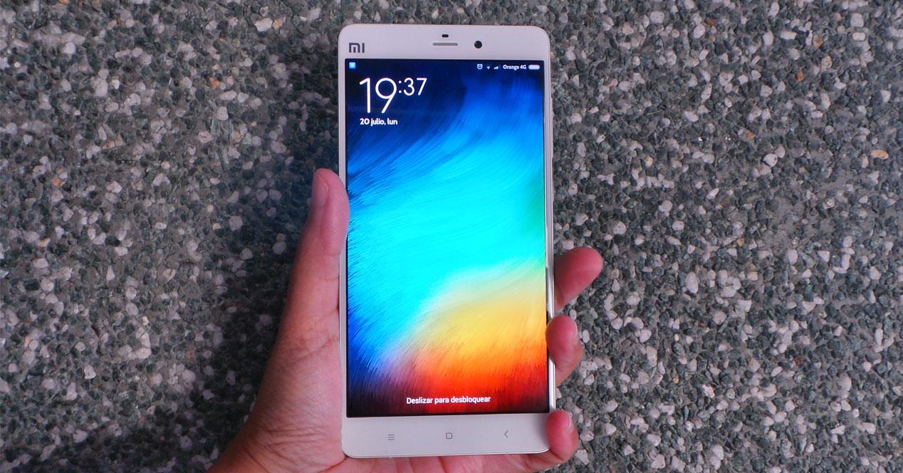 Imagen frontal del Xiaomi Mi Note