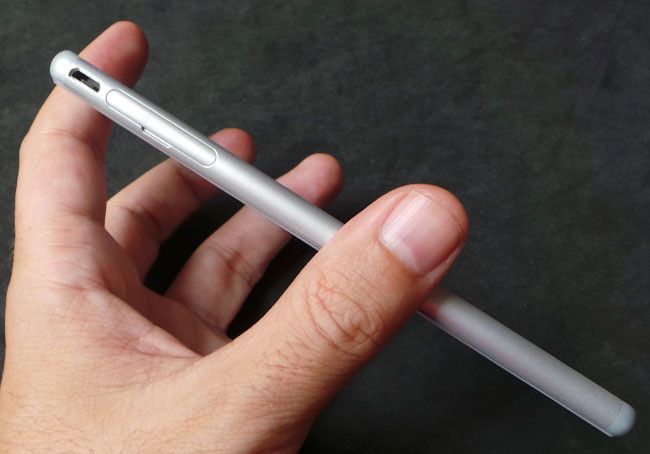 Lateral Sony Xperia M4 Aqua