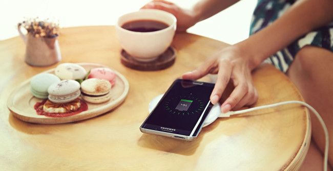 Samsung Galaxy S6 Edge Plus carga inalámbrica