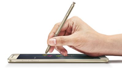 Galaxy Note 5 mano portada