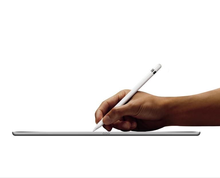 Apple iPad Pro de perfil y Pencil