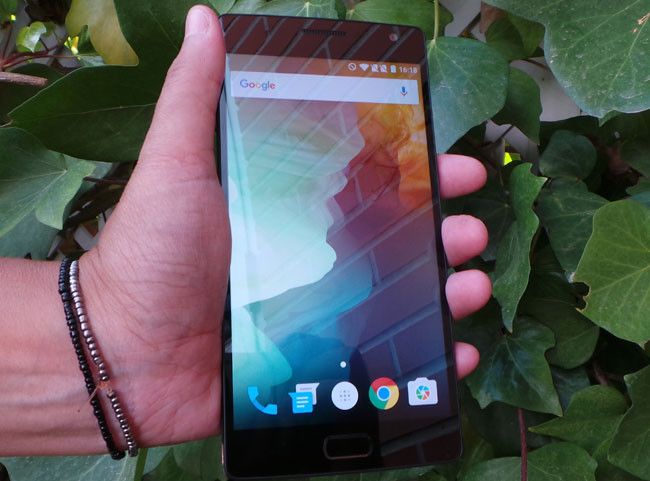 OnePlus 2 en exterior