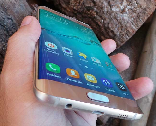 parte inferior del Samsung Galaxy S6 Edge Plus