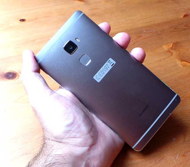 Imagen de la parte trasera del Huawei Mate S