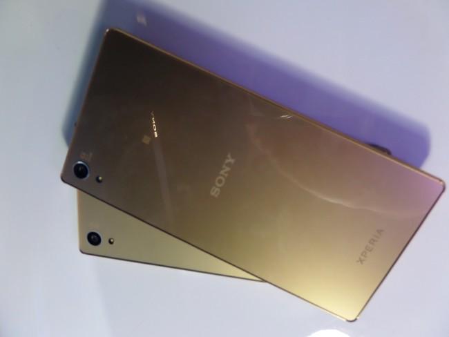 Sony Xperia Z5 y Z5 premium trasera dorado