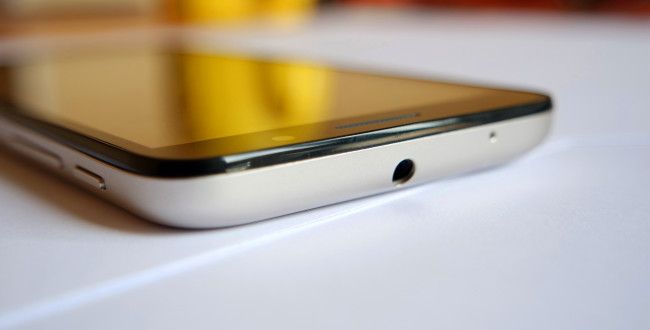 Esquina del Alcatel OneTouch Pop 3 (5)