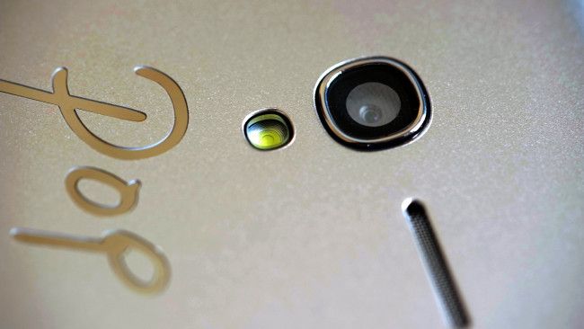 Altavoz del Alcatel OneTouch Pop 3 (5)
