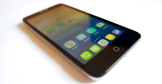 Teléfono Alcatel OneTouch Pop 3 (5)