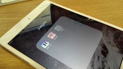 iPad con carpeta dentro de carpeta
