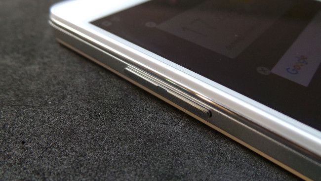 Botnes de volumen del Oppo Mirror 5s