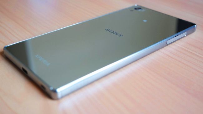 reflejo parte posterior del Sony Xperia Z5 Premium
