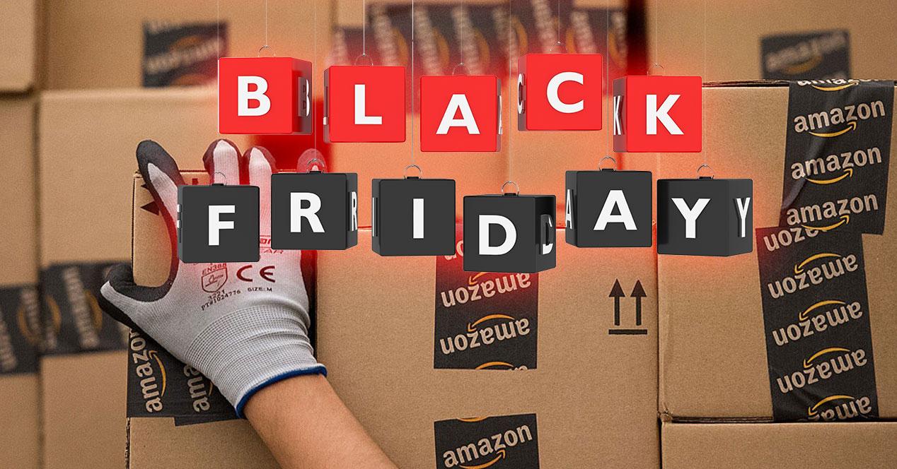 cajas Amazon con logo black friday