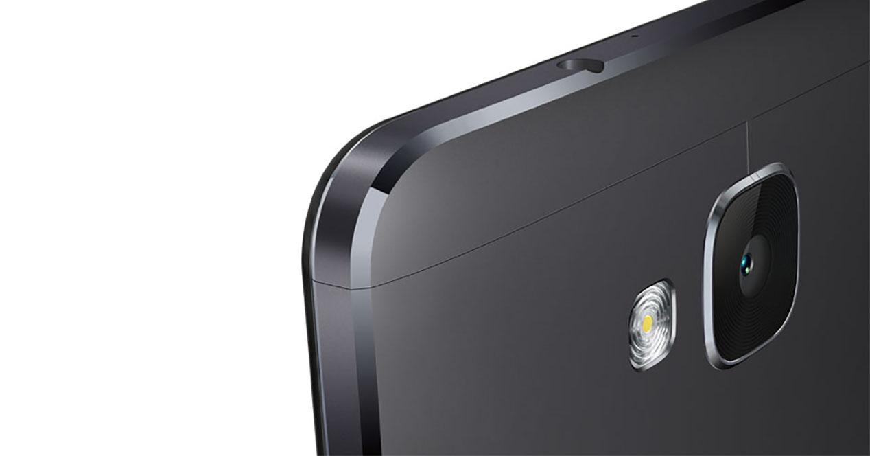 Huawei Mate 8 portada negro