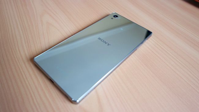 Imagen posterior del Sony Xperia Z5 Premium