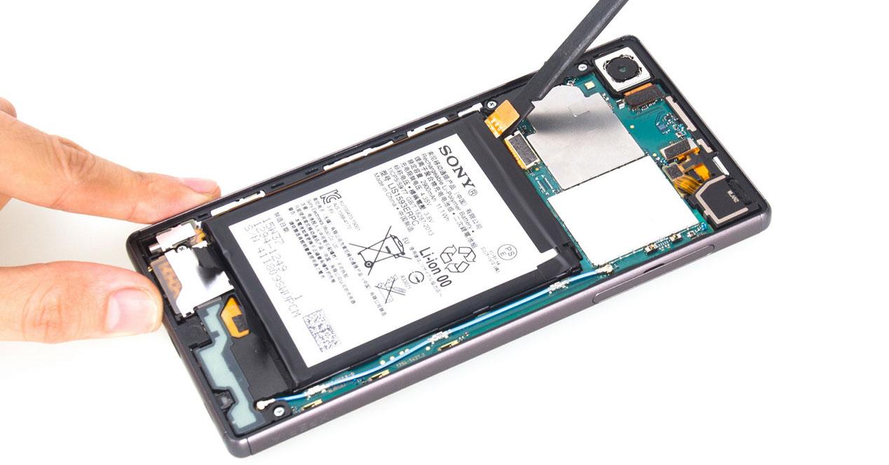 Sony Xperia Z5 desmontado