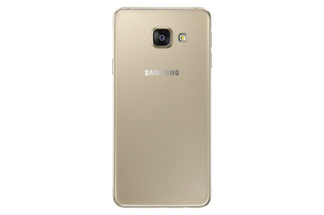 Samsung Galaxy A3 dorado trasera
