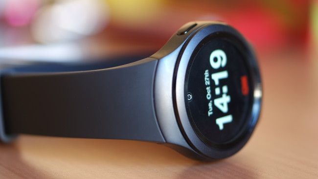 Reloj Samsung Galaxy Gear S2 de lado