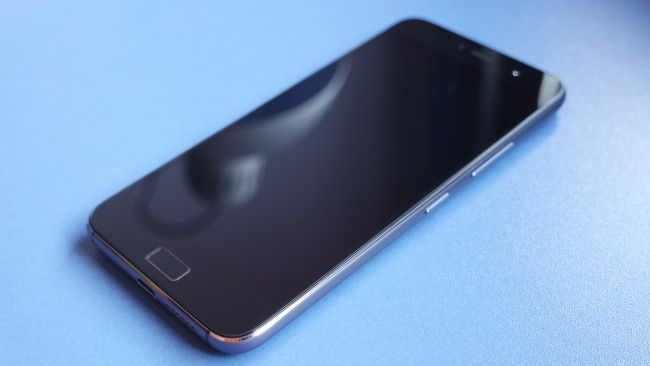 Imagen frontal del Zuk Z1