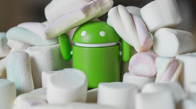 robot andrid entre marshmallows