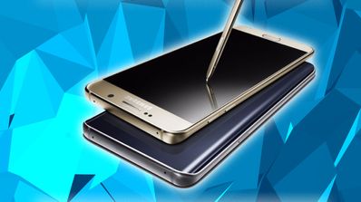 Samsung Galaxy Note 5 con fondo azul