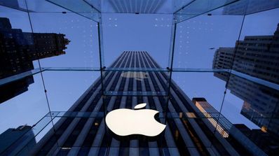 Logotipo de Apple en una tienda física