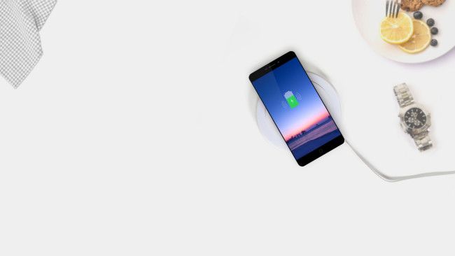 Elephone P9000 carga inalámbrica