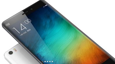 Xiaomi mi4 en color blanco y negro