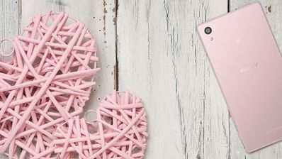 Sony Xperia Z5 Rosa con corazones