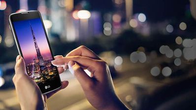 LG K8 lifestyle pantalla 5 pulgadas