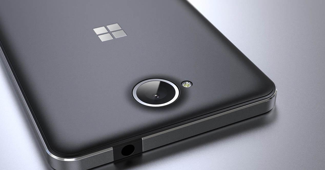 Lumia 650 XL portada