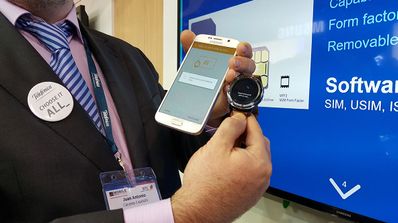 Samsung Galaxy S6 con Samsung Gear S2 Classic