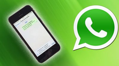 iPhone con Whatsapp con texto con formato con logo