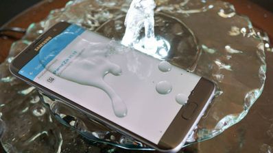 galaxy s7 bajo el agua