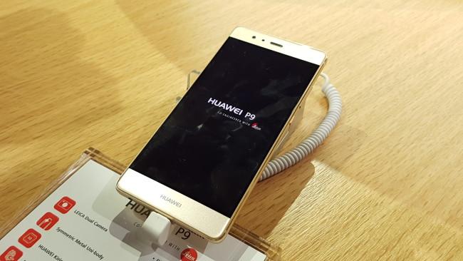 Imagen frontla del Huawei P9