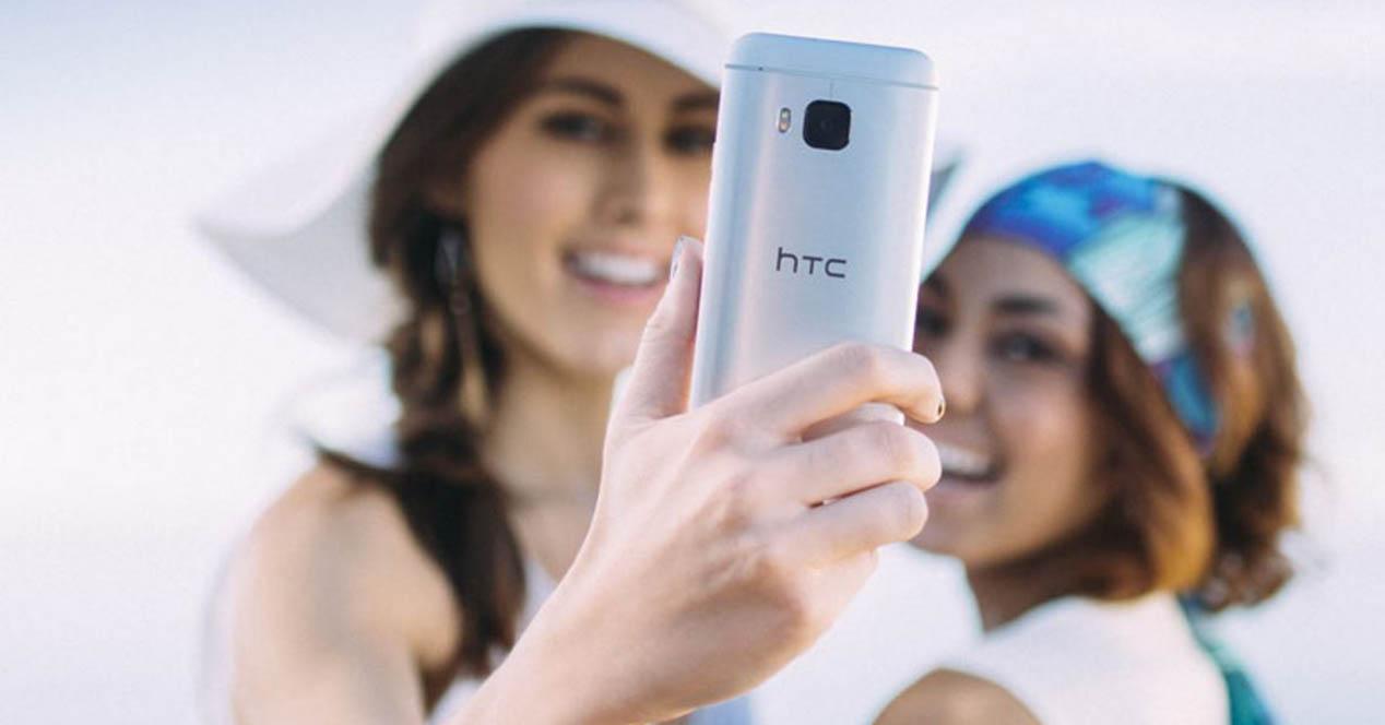 Selfie relizado con el HTC One M9