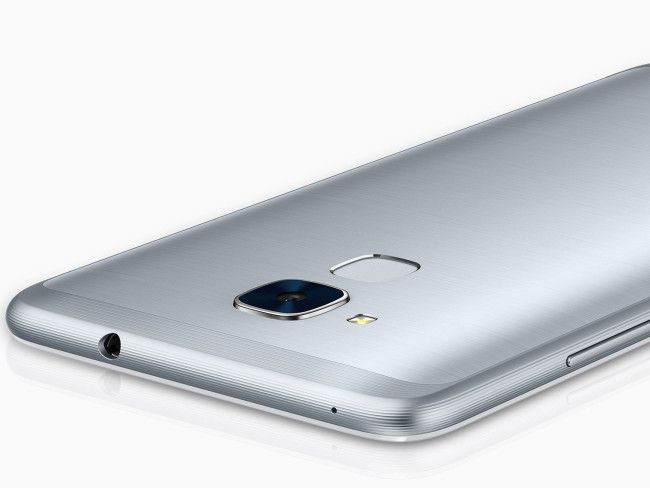 Honor 5C detalle de la cámara