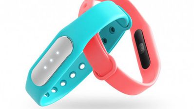 Xiaomi Mi Band 1S colores verde y naranja
